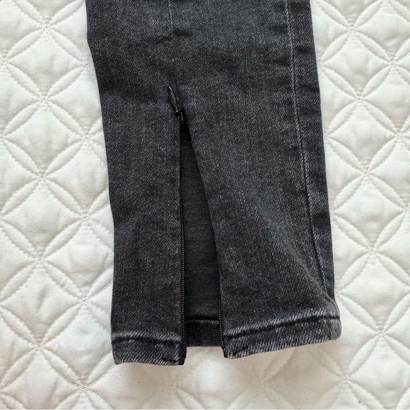 Good American Good Legs w/ Zip Ankle Stretch Black Denim Jeans - Size 4/27 - Picture 9 of 15